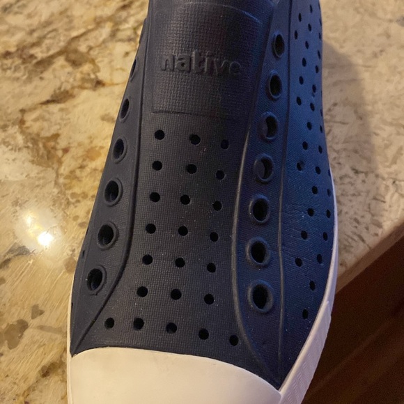 Native shoes, colour: Navy Blue, great condition - Picture 4 of 5